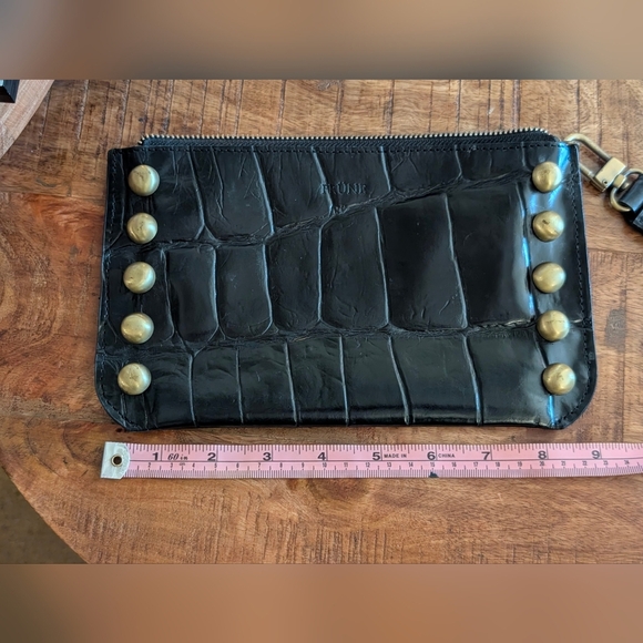 2 Prune leather wristlets / clutch purses - Picture 12 of 16